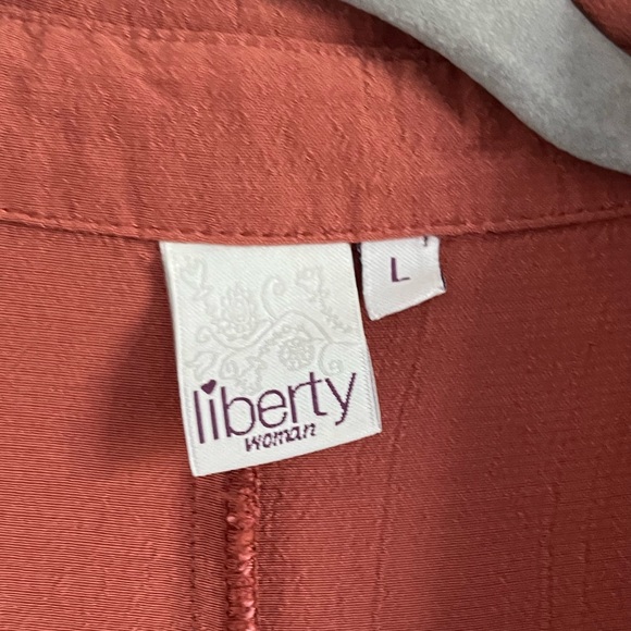 Liberty 3/4 Sleeve Burnt Orange Button Up High Low Top - Picture 4 of 5